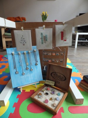 Sara Naumann blog The New Label Project table display