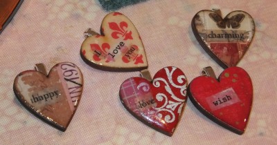 Sara Naumann blog Art Chix hearts