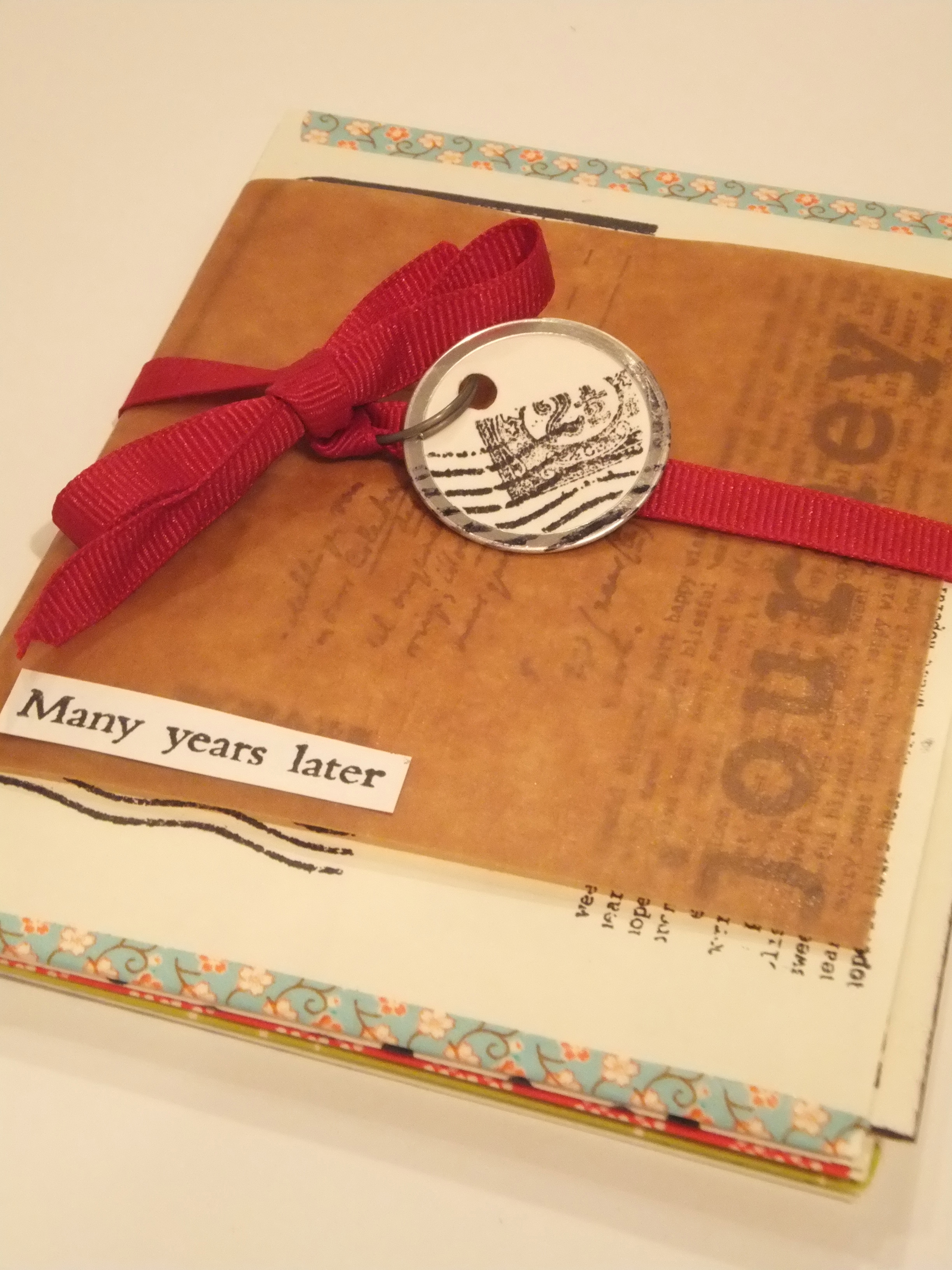 Eclectica Monday: Envelope Gift Book
